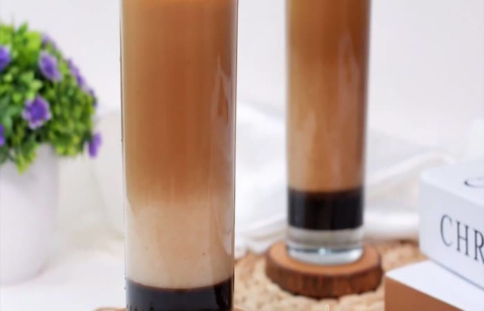 Resep Kopi Susu Gula Aren Mudah dan Praktis Dihidangkan