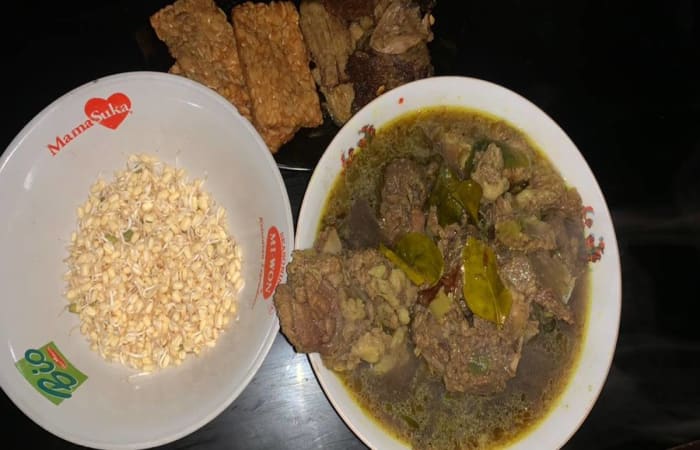 Resep Rawon Daging Bumbu Instan &amp Racik Simpel Paling Mudah dan Enak