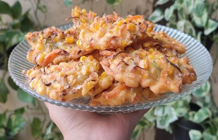 Resep 31 Bakwan Jagung Sayur Paling Praktis dan Simple