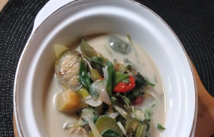 Resep Lodeh Terong Hijau Dan Kemangi Favorit Bunda