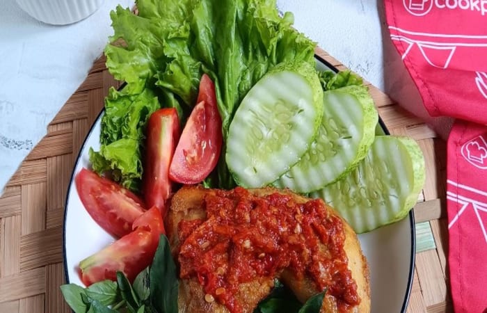Resep Ayam Penyet Khas Lamongan Favorit Bunda