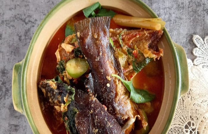 Resep Gulai Taboh Ikan Asap Khas Lampung Rasanya Maknyus