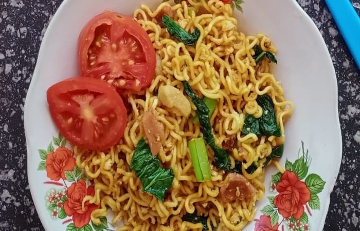 Resep Mie Goreng Bakso Daging Paling Praktis dan Simple
