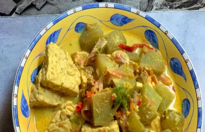 Resep Tahu Tempe Santan Belimbing Wuluh Kecombrang Mudah dan Praktis Dihidangkan
