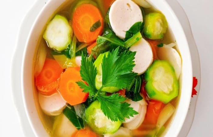 Resep Sup Oyong Bakso Cumi Mudah dan Praktis Dihidangkan