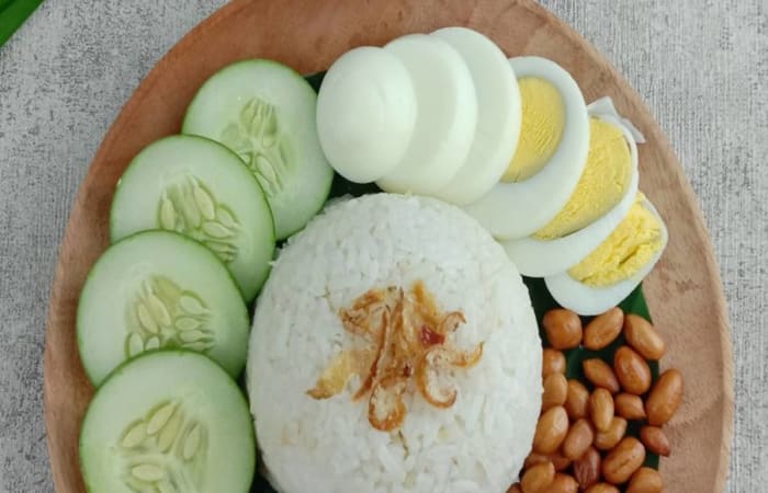 Resep Nasi Lemak Melayu Khas Belakang Padang batamkeprimalaysia Mudah dan Praktis Dihidangkan