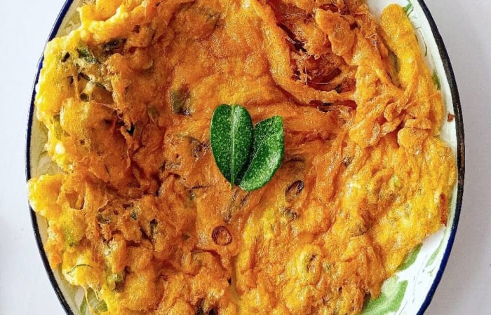 Resep Telur Dadar Crispy Daun Jeruk Paling Praktis dan Simple