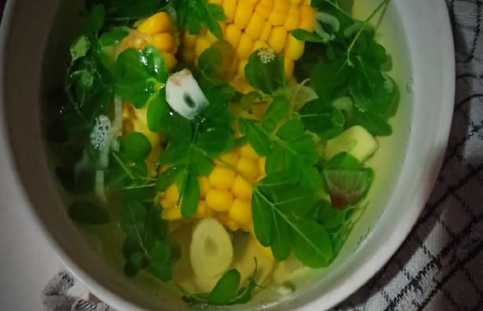 Resep Sayur Bening Daun Kelor Jagung Manis Paling Praktis dan Simple
