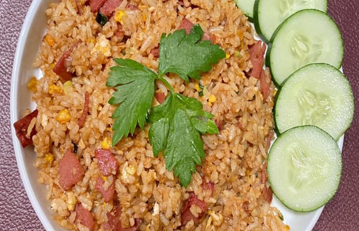 Resep Nasi Goreng Smoke Beef Dengan Bahan Sederhana
