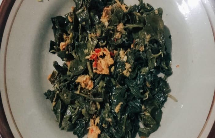 Resep Urap Urap Daun Lembayung Rasanya Maknyus