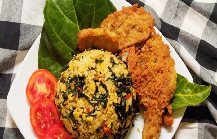 Resep Nasi Goreng Daun Mengkudu Khas Betawi Rasanya Maknyus