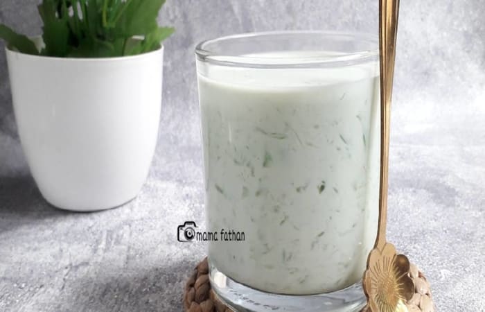 Resep Es Lumut Pandan Creamy Favorit Bunda