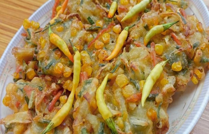 Resep Bakwan Jagung Mix Sayuran Paling Mudah dan Enak