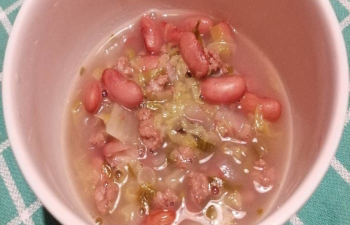 Resep Sup Kacang Merah (bruinebonen Soep) Dengan Bahan Sederhana