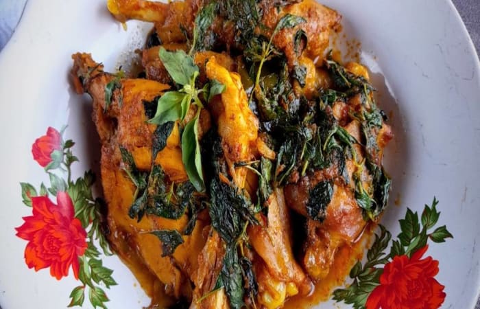 Resep Ayam Tinoransak Khas Manado Mudah dan Praktis Dihidangkan