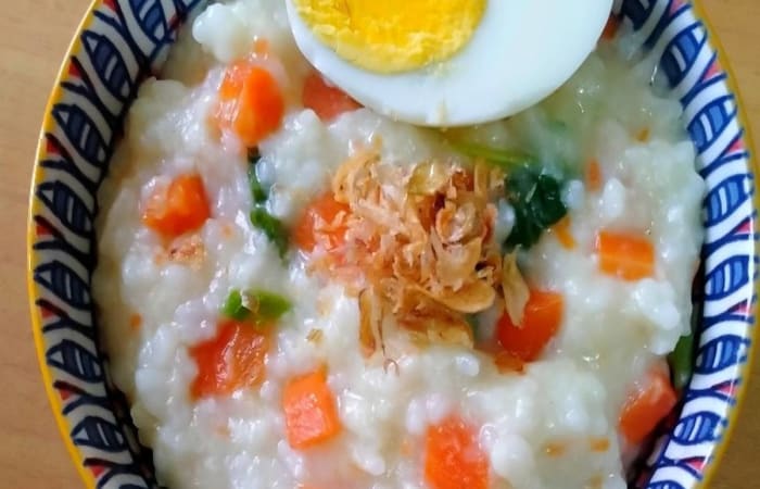 Resep Bubur Nasi Wortel Mudah dan Praktis Dihidangkan