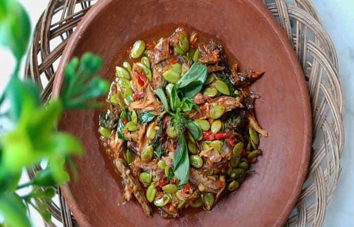 Resep Sambal Ikan Lamtoro (selongpetai Cina) Mudah dan Praktis Dihidangkan