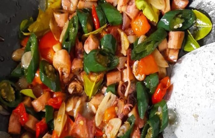 Resep Cumi Asin Lombok Ijo Mudah dan Praktis Dihidangkan