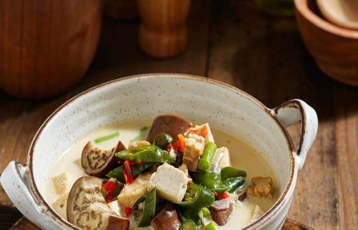 Resep Jangan Lombok Cabe Ijo (sayur Cabe Ijo) Paling Praktis dan Simple