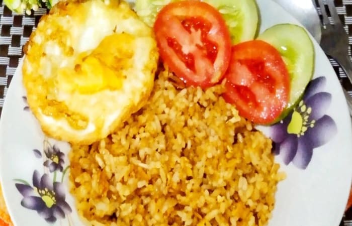 Resep Nasi Goreng Telur Rebon Paling Mudah dan Enak