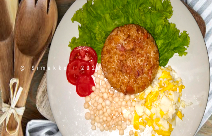 Resep Nasi Goreng Sosis Telur Dengan Bahan Sederhana