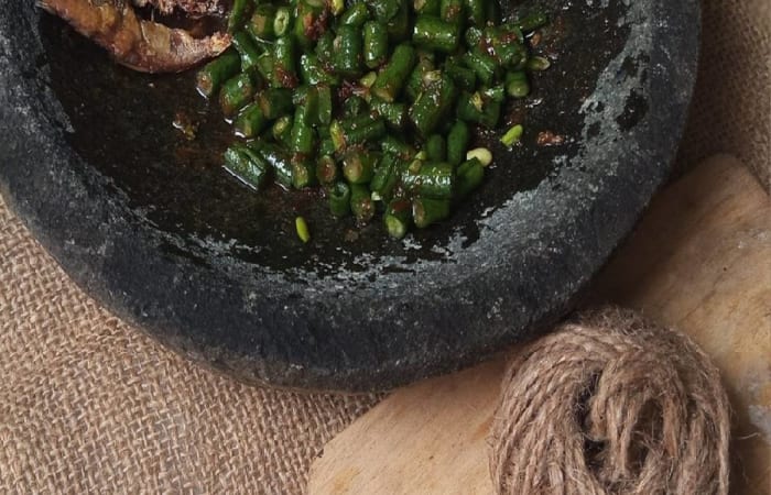 Resep Karedok Kacang Panjang + Ikan Asin Mudah dan Praktis Dihidangkan