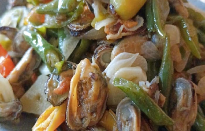 Resep Tumis Rangcang Jo (kerang Ijo&ampsayur Kacang) Paling Praktis dan Simple