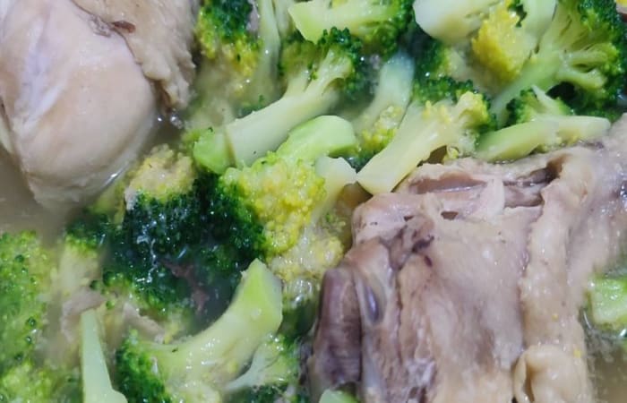 Resep Sup Ayam Brokoli Paling Praktis dan Simple