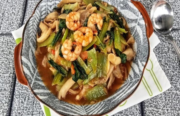 Resep Tumis Pakcoy Udang Jamur Tiram(15 Menit) Dijamin Nikmat dan Mudah