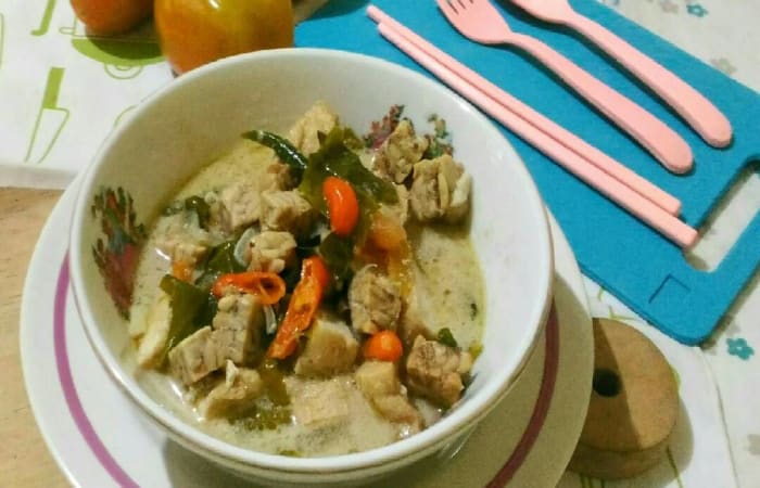 Resep Lodeh Pedas Tahu Tempe Daun Melinjo (sayur Lodeh Kreasi) Paling Mudah dan Enak