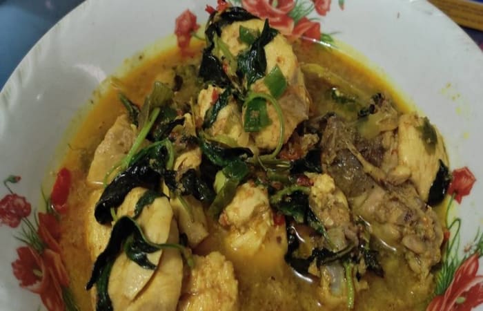 Resep Ayam Woku Kemangi Khas Manado Dengan Bahan Sederhana
