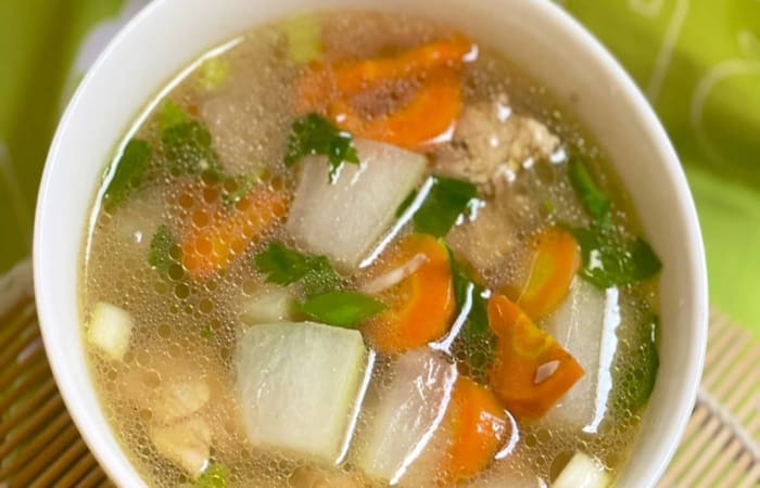 Resep Sup Ayam Buah Kundur Rasanya Maknyus