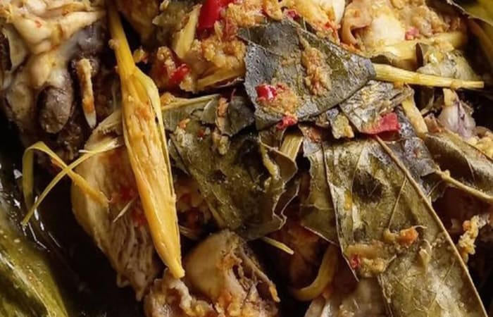 Resep Garang Asem Ayam Daun Pisang Dengan Bahan Sederhana