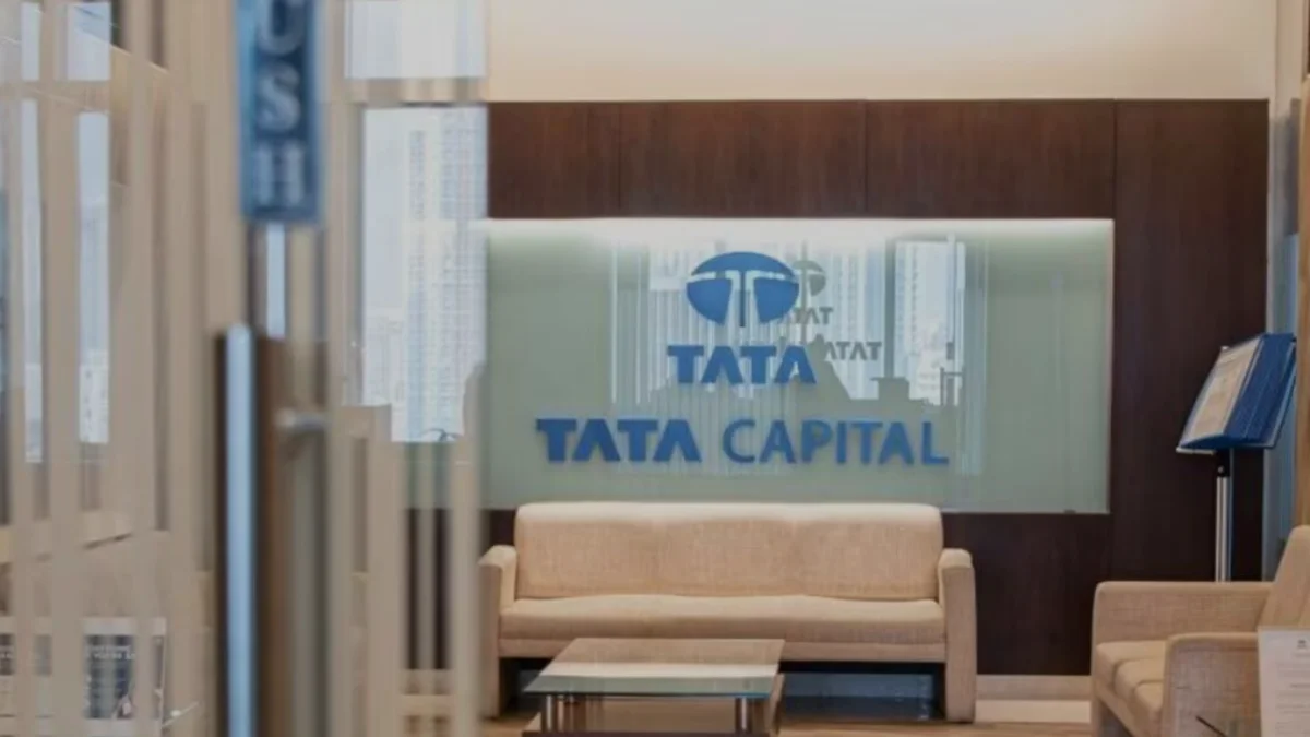 Tata Capital GMP & Titan Share Price Today: Live Insights 2025