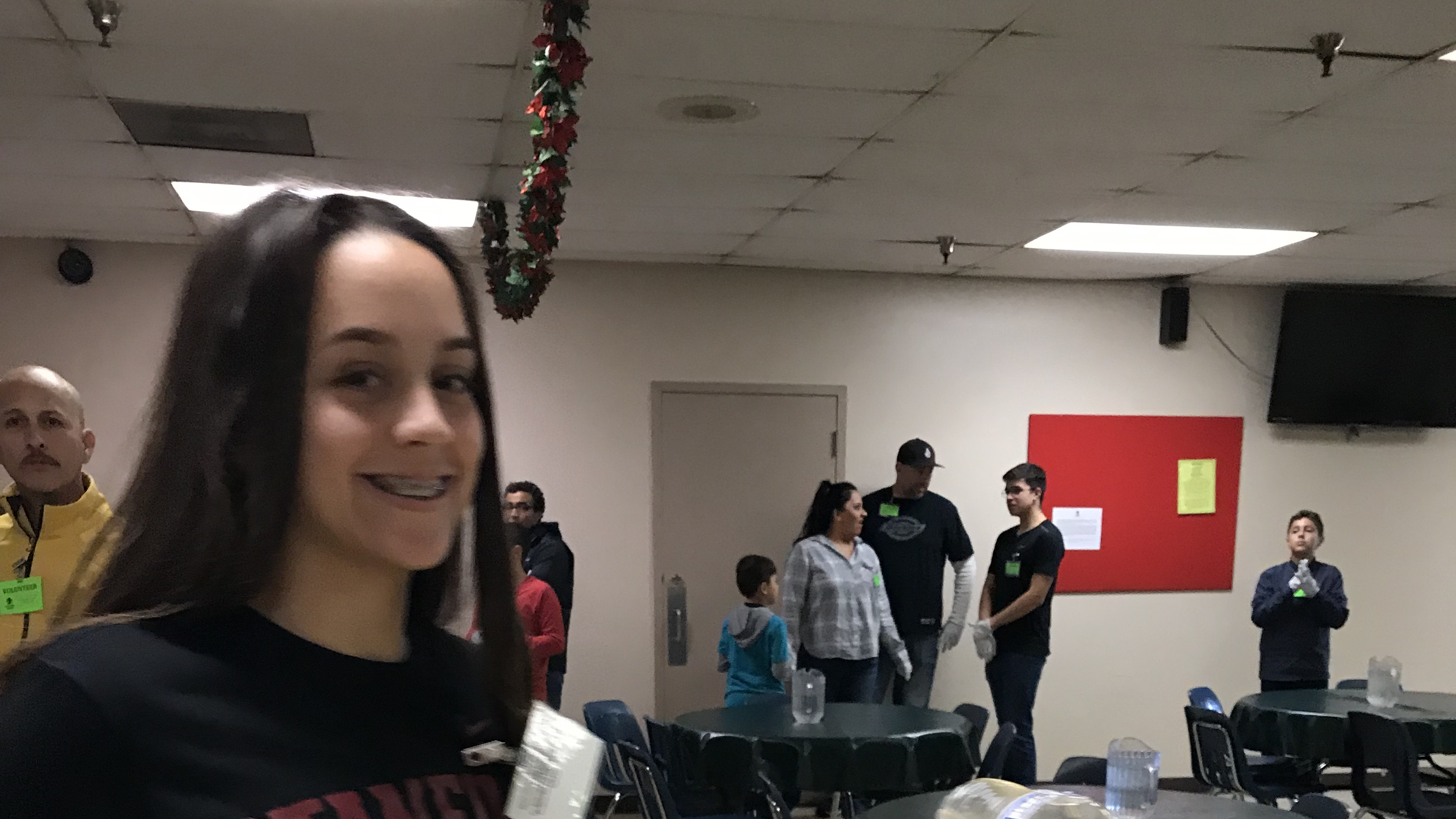 COMMUNITY/community giving tree 2018 5