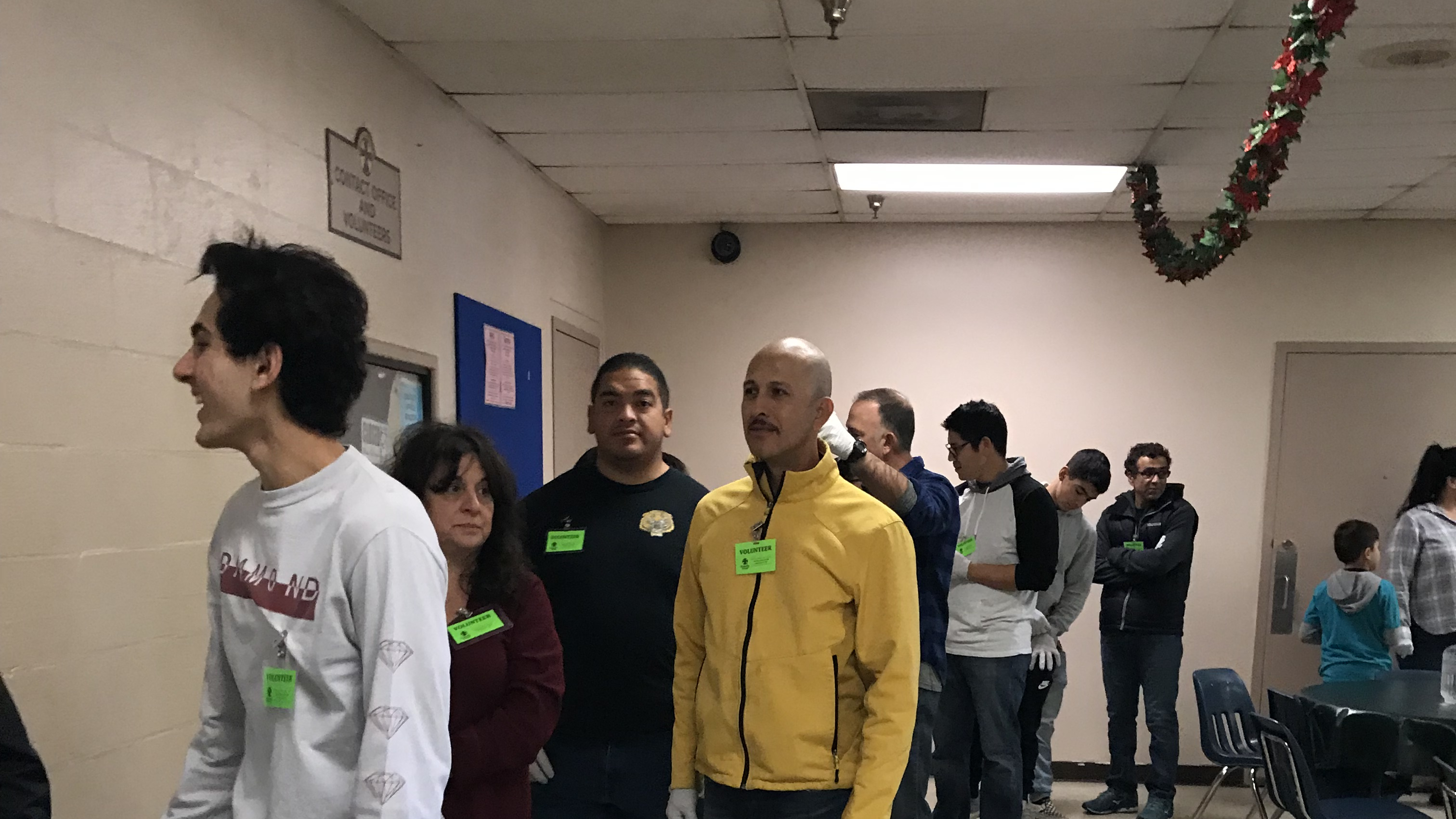 COMMUNITY/community giving tree 2018 6