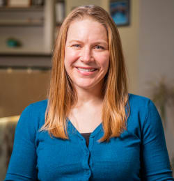 Dr sara cizek dds