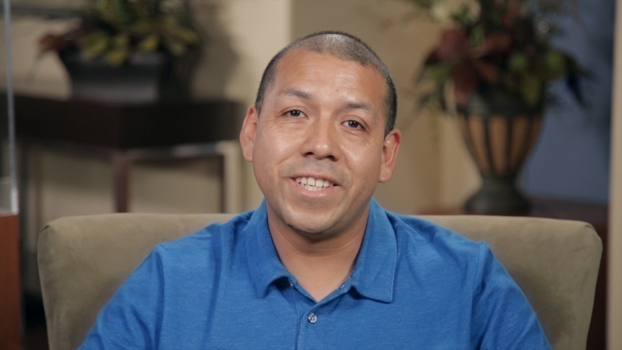 Arturo had his wisdom teeth removed in Fresno, CA.