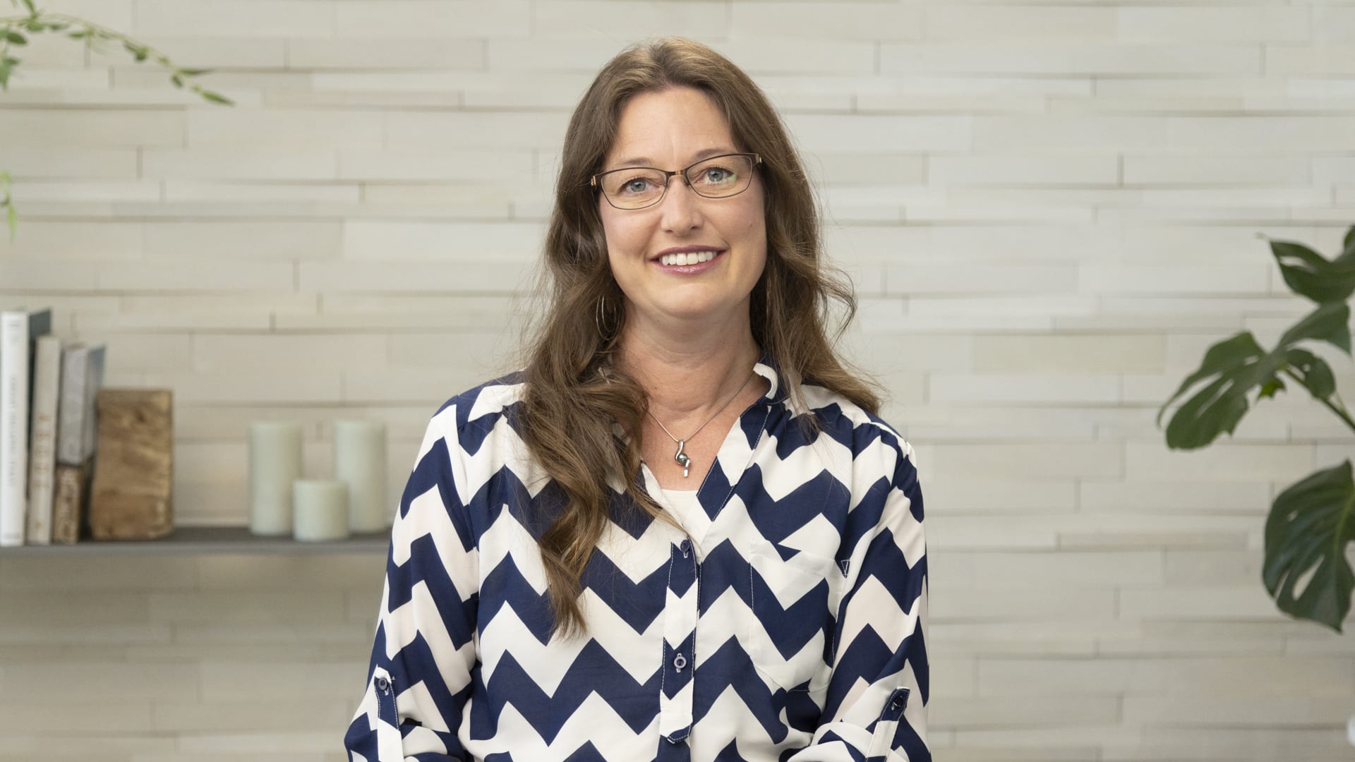 Julie MotherofWT desktop