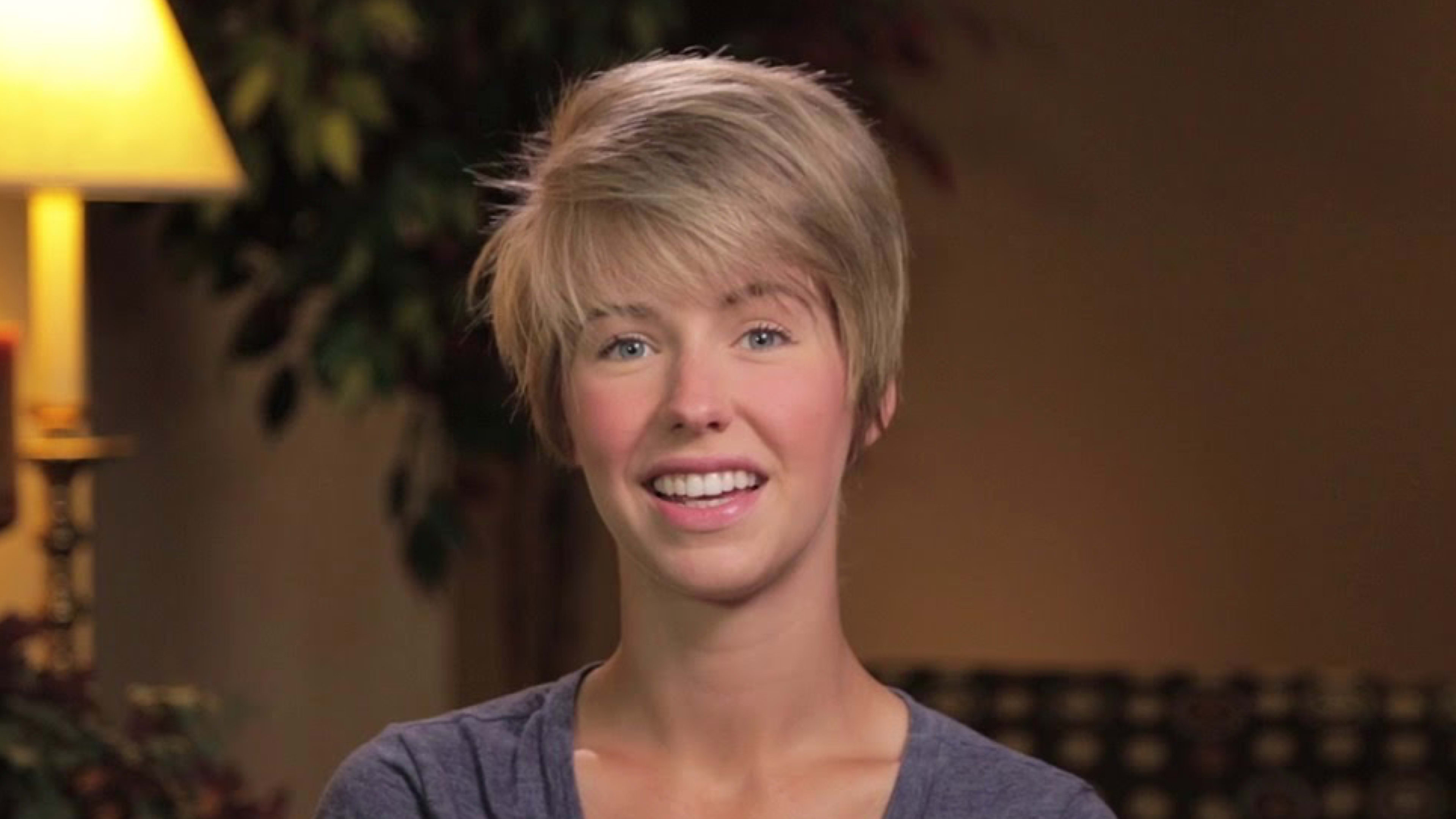 Lauren is from Portland, OR and had her wisdom teeth extracted