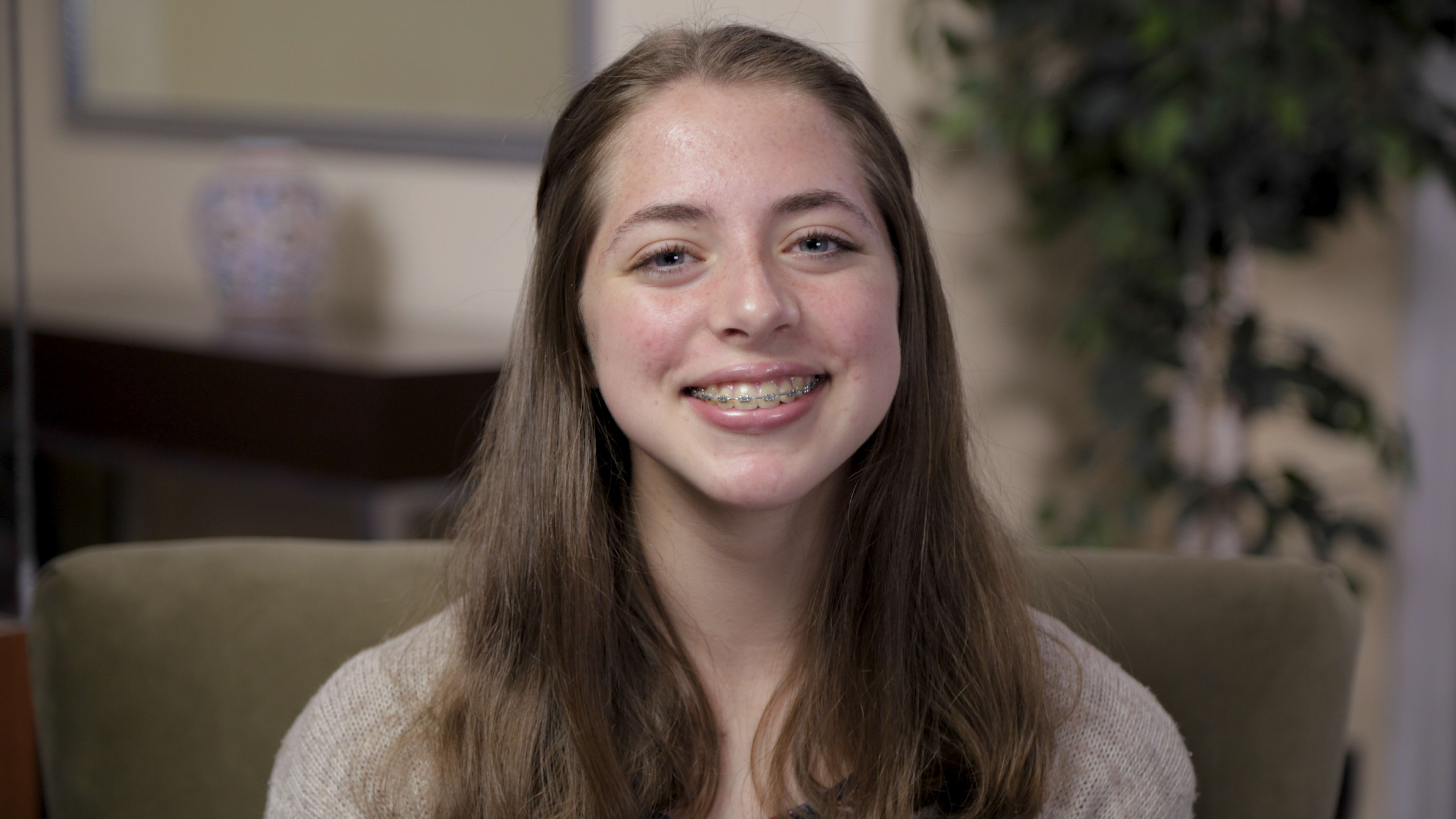 Megan underwent jaw surgery in Fresno, CA.