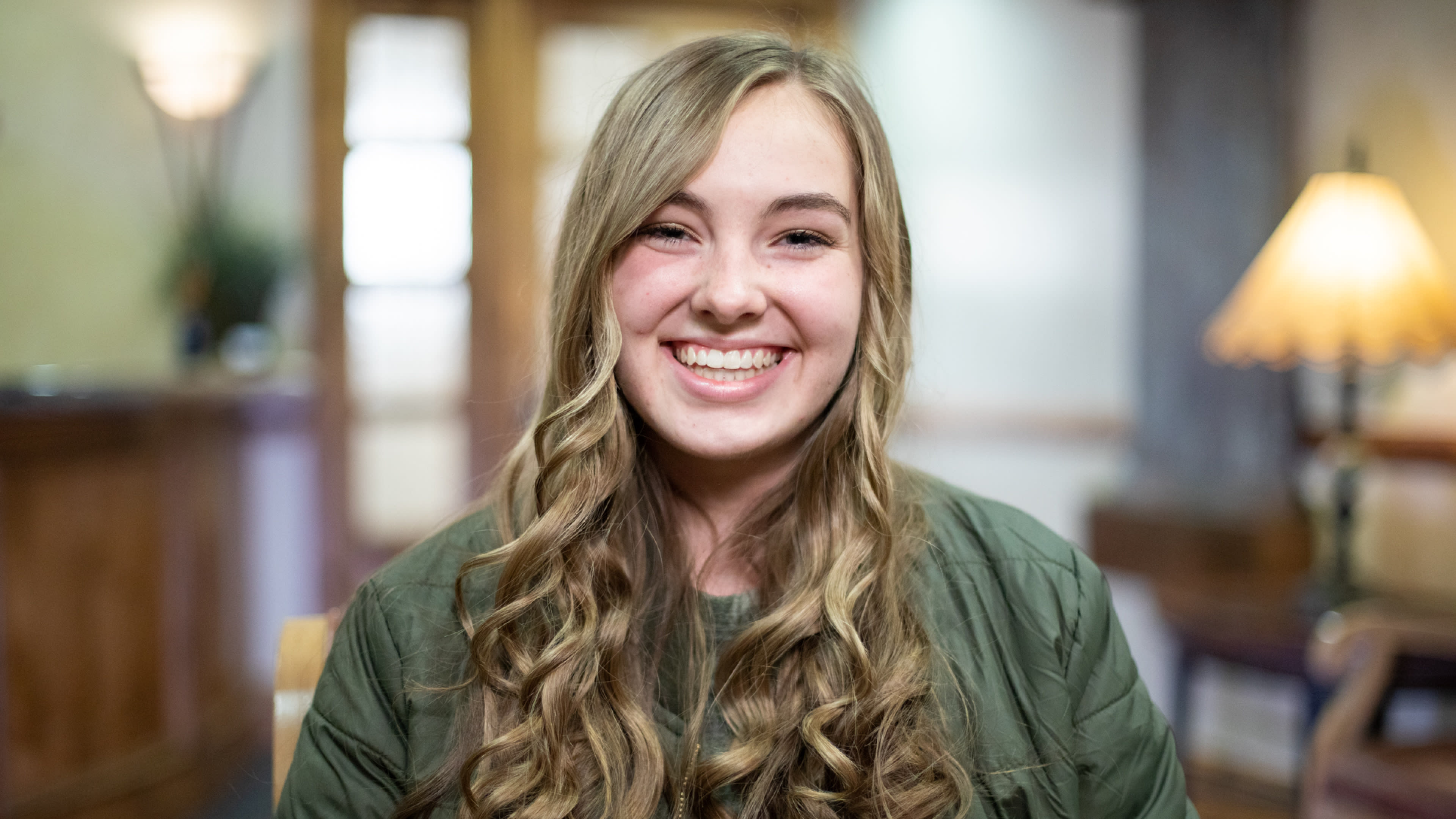 Eliza got her wisdom teeth removed at Utah Surgical Arts in Lehi, UT