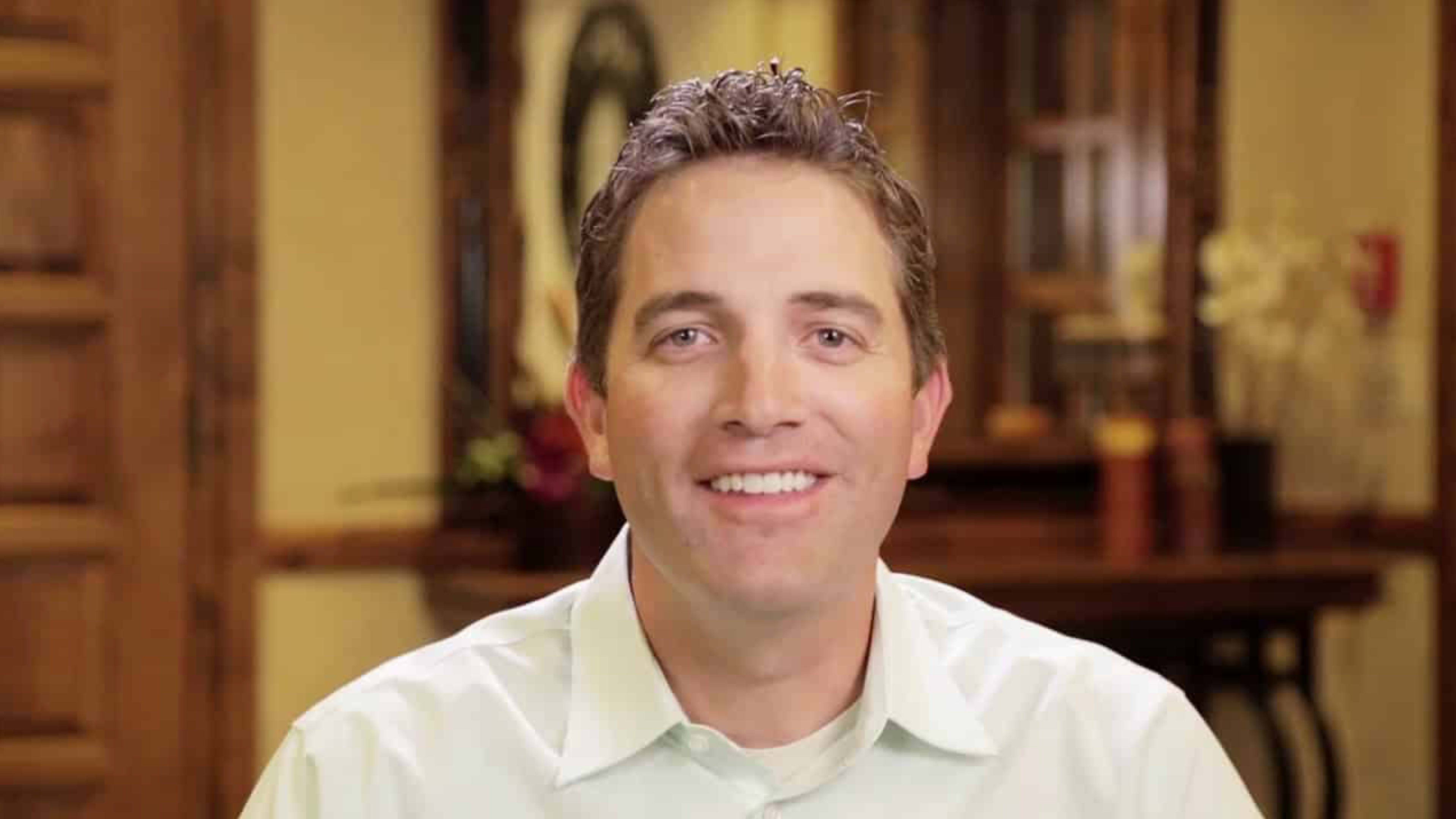 Dr. Fairbanks refers his patients to Utah Surgical Arts in Provo, UT