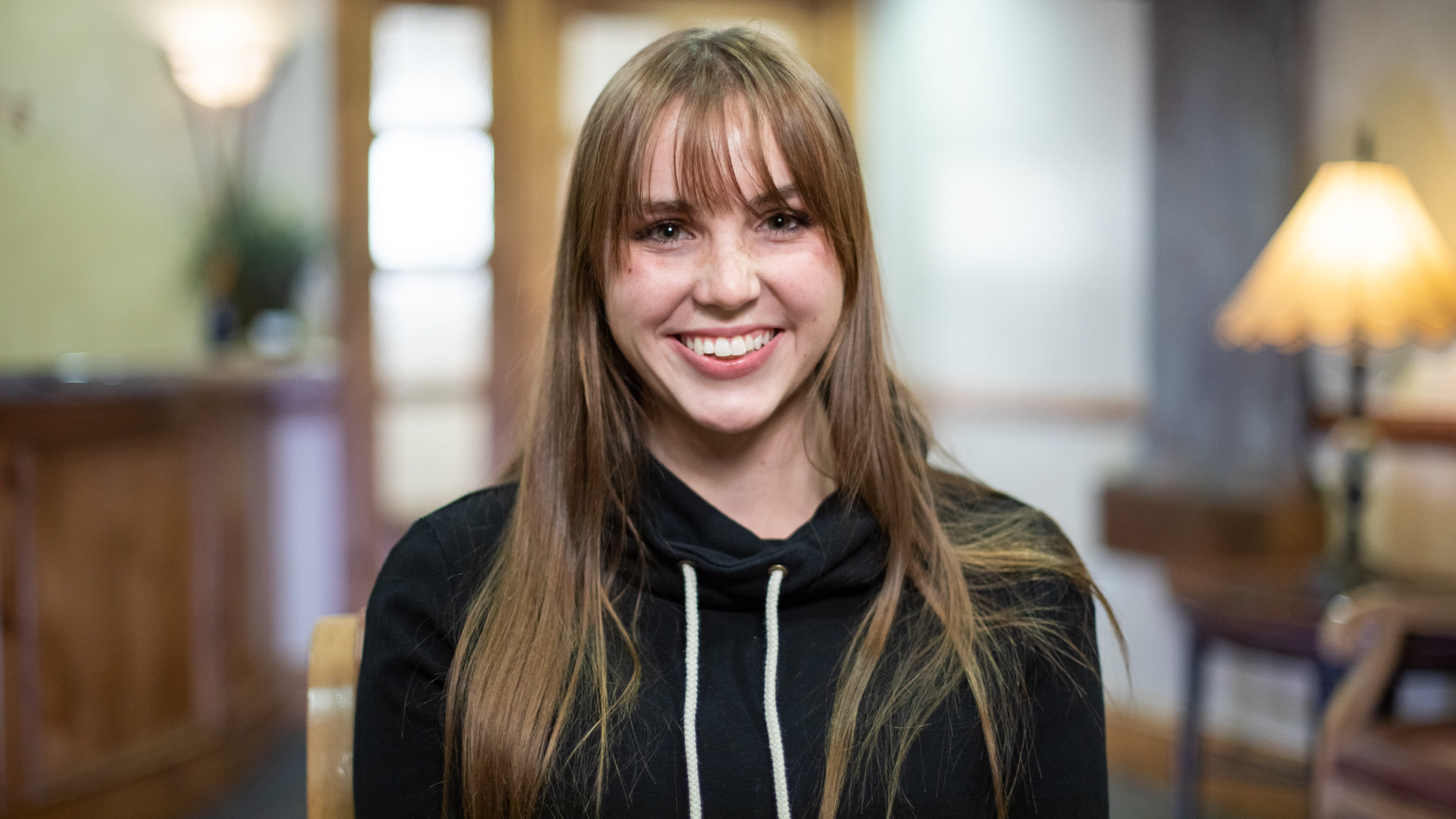 Riata got her wisdom teeth extracted at Utah Surgical Arts in Lehi, UT