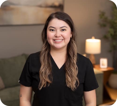 Ashley, Front Desk Coordinator