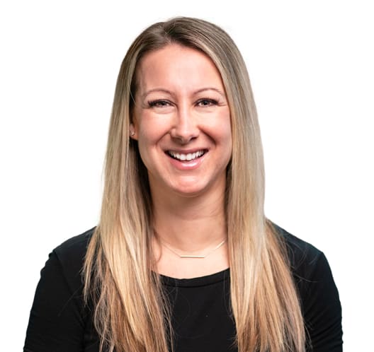 Cari, Implant Coordinator | Surgical Assistant