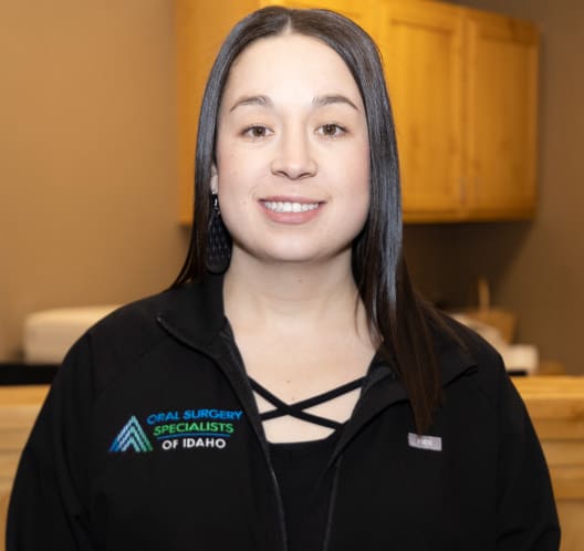 Alisha, Coordinadora Financiera