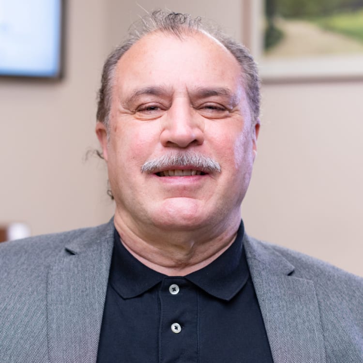 Nik ext di testimonial facewall