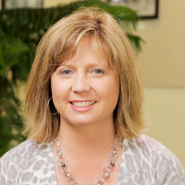 Cathie is from Happy Valley, OR, and she had dental implants