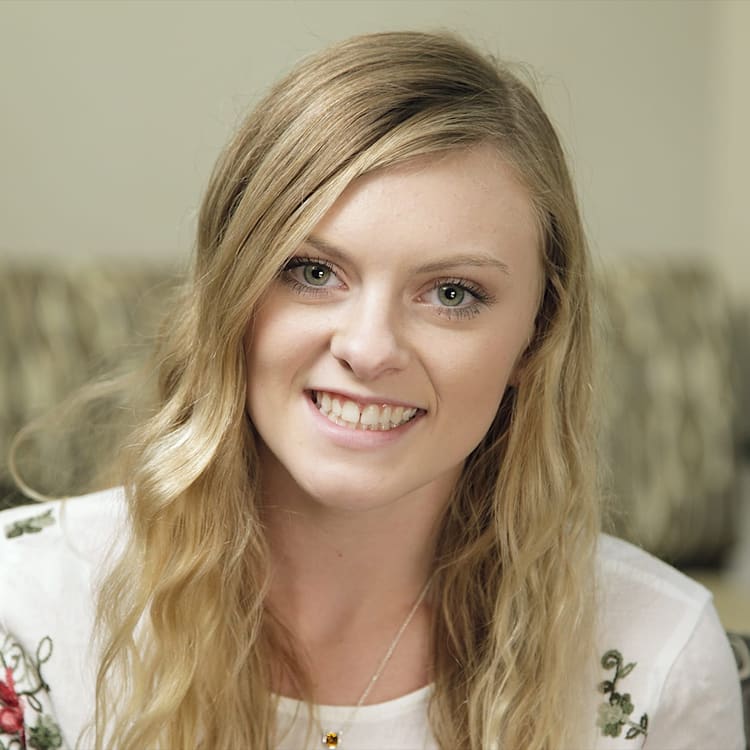 Karsyn wisdom teeth removal hiawatha ia facewall